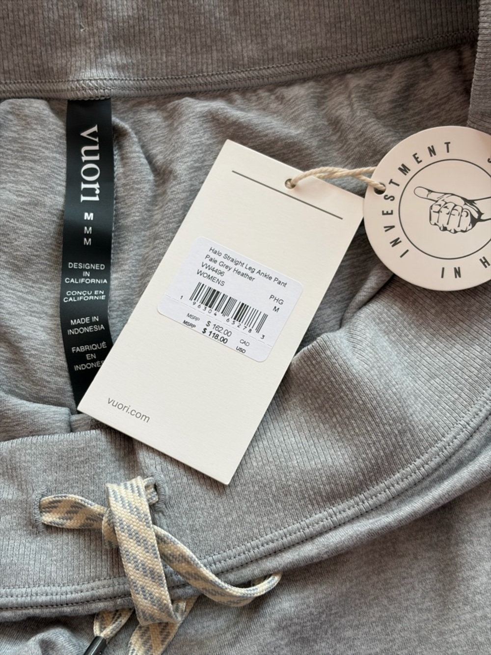 Vuori Halo Straight Leg Ankle Pant
Pale Grey Heather - Picture 4 of 4
